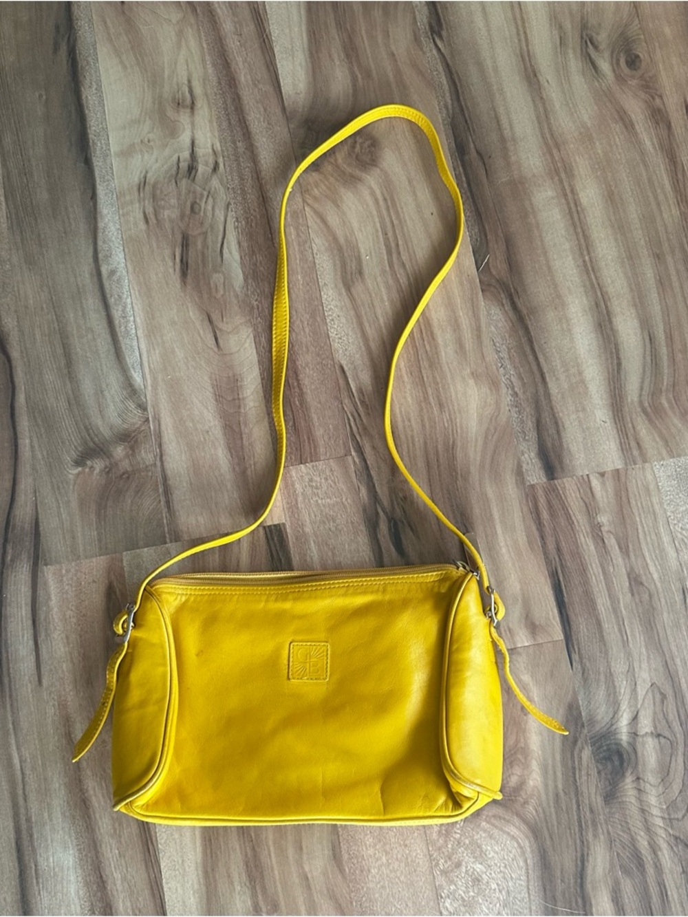 Giani Bernini Vintage Yellow Leather Crossbody Bag
